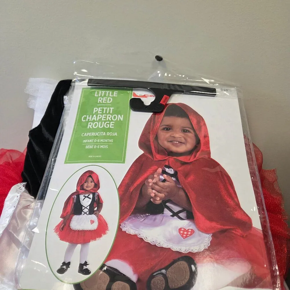 Little Red Riding Hood Costume. Infant 0-6 Months. Never worn in package